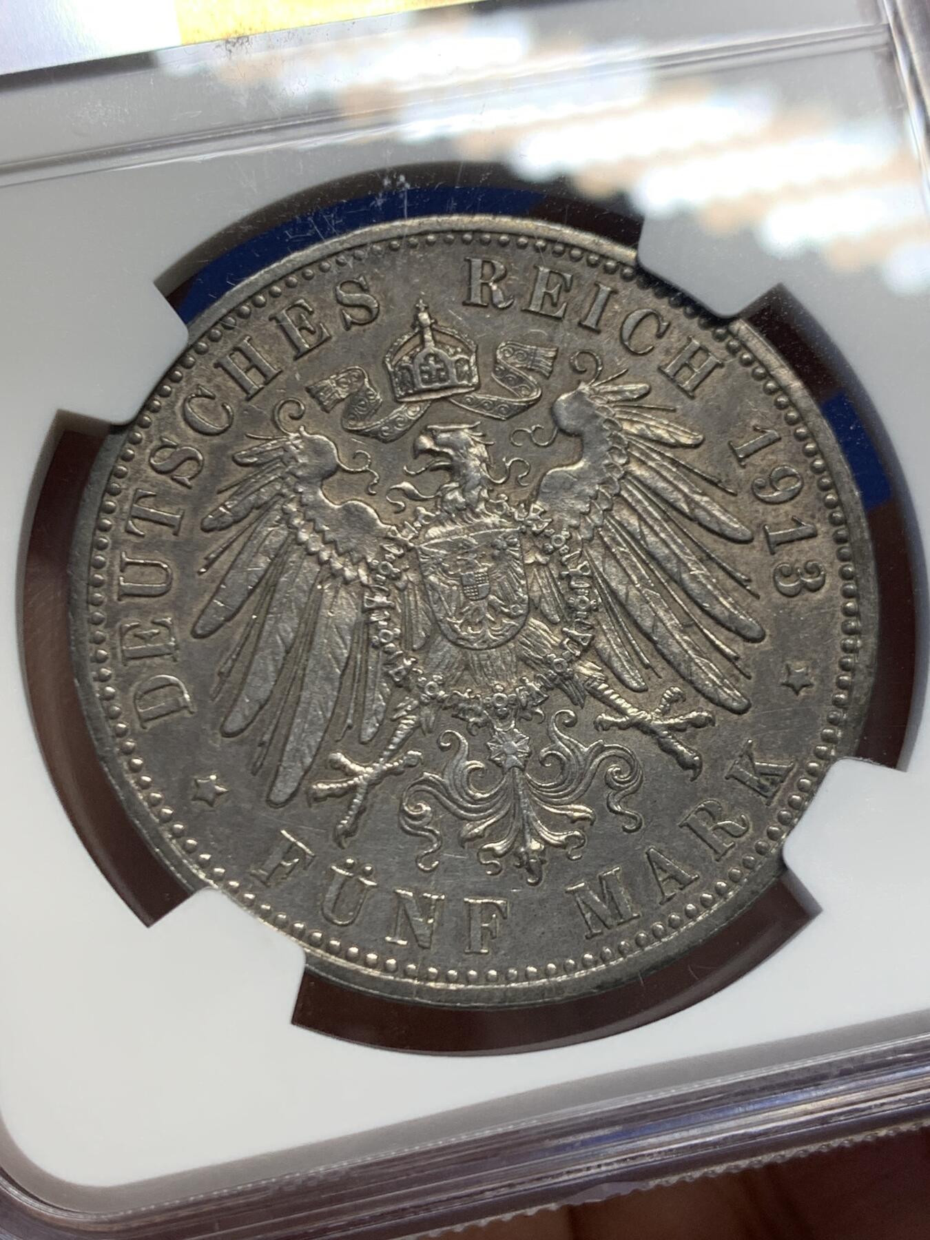 《竞宝斋》第453场 周日，周一 2场连拍 （全场包邮，欢迎送拍） NGC UNC 德国汉堡1913年5马克银币 全深打，底板细腻，细节完整，包浆醇厚，性价比之选