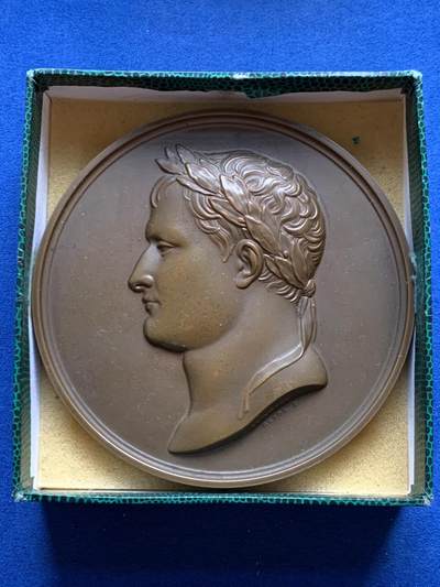 《竞宝斋》第453场 周日，周一 2场连拍 （全场包邮，欢迎送拍） - 法国拿破仑罗马王洗礼大铜章，少见超大尺寸版本，直径113mm，重量644.4g，带盒子，细节见图