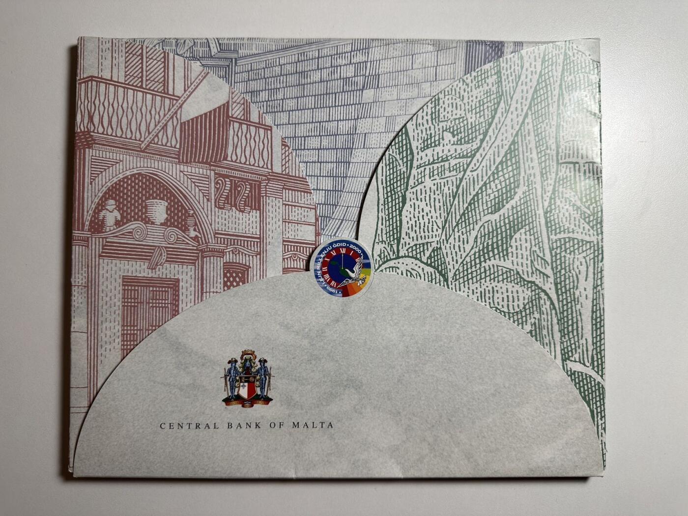 🐍甜小邱世界纸币收藏🐍第138期精品场💐 带发行原册 全新UNC 马耳他 2-5-10里拉 千禧年纪念钞