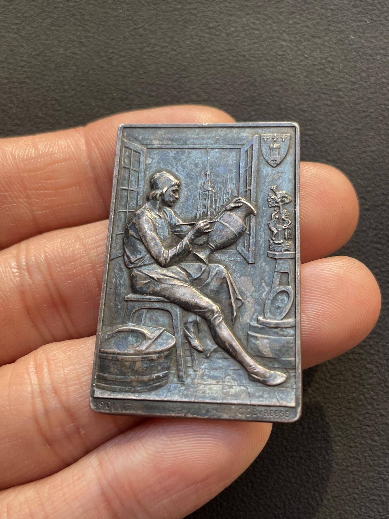 「木头集藏」章牌专场-第65场 G.Devreese～1903年比利时图尔奈市法律顾问纪念银章，尺寸：44×29mm，23.4g，较少见银章。