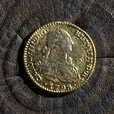 【良泉】第45期【直播场】1月15日晚19.30点开拍！ 208组，西方古代钱币、丝路古珠杂项专场 - 现代【复刻】工艺品6