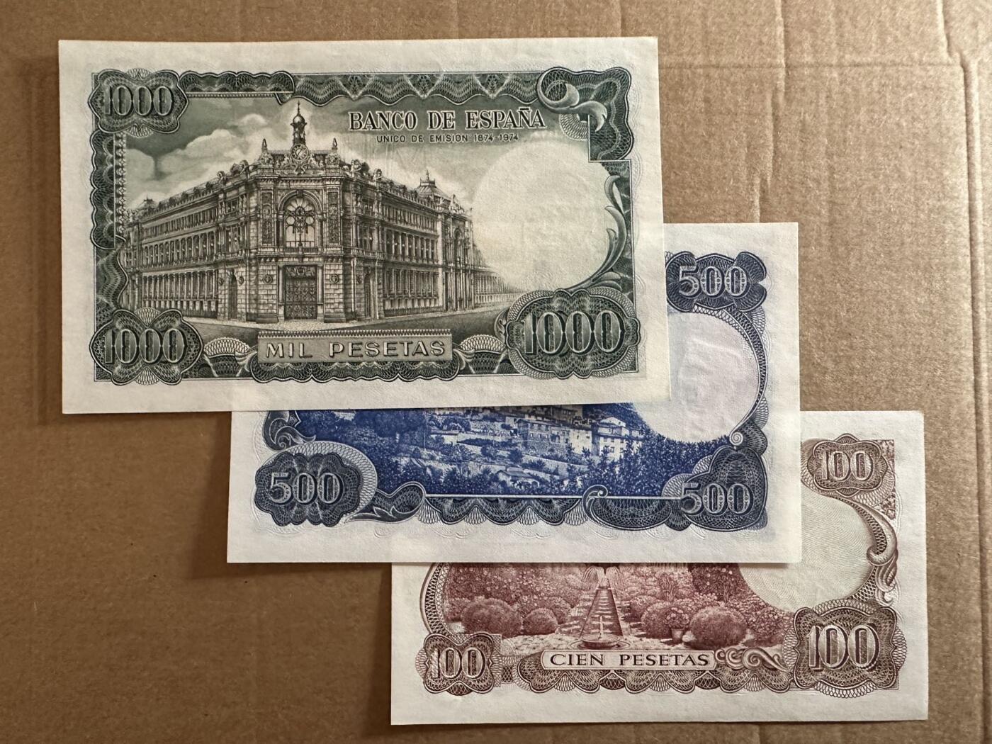 🐍甜小邱世界纸币收藏🐍第138期精品场💐 三张同拍 1970 全新UNC 西班牙 100-500-1000比塞塔