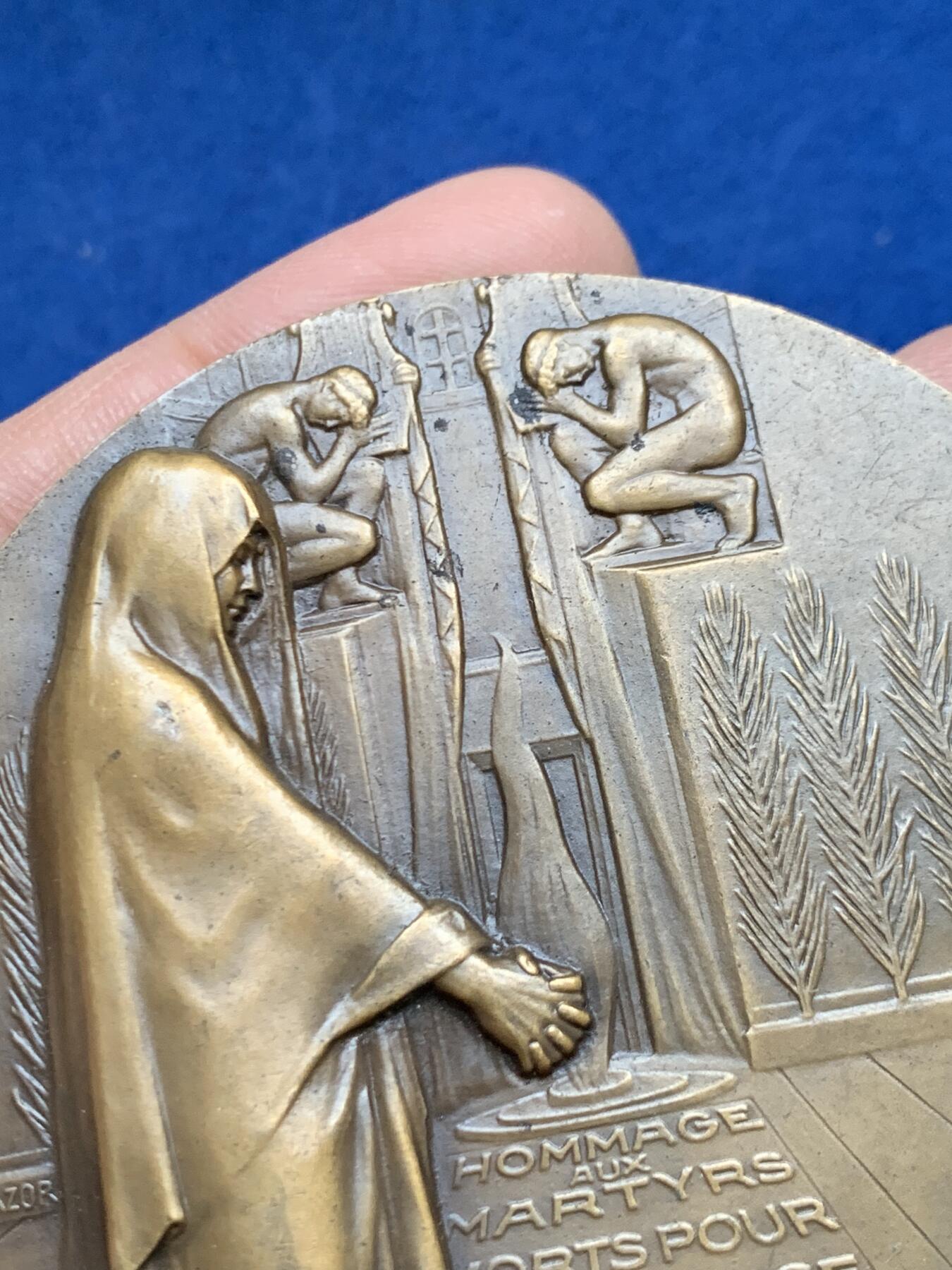 《竞宝斋》第453场 周日，周一 2场连拍 （全场包邮，欢迎送拍） 法国库尔曼公司总裁雷蒙·贝尔纪念大铜章 166.5克 67mm 丰饶角铜标