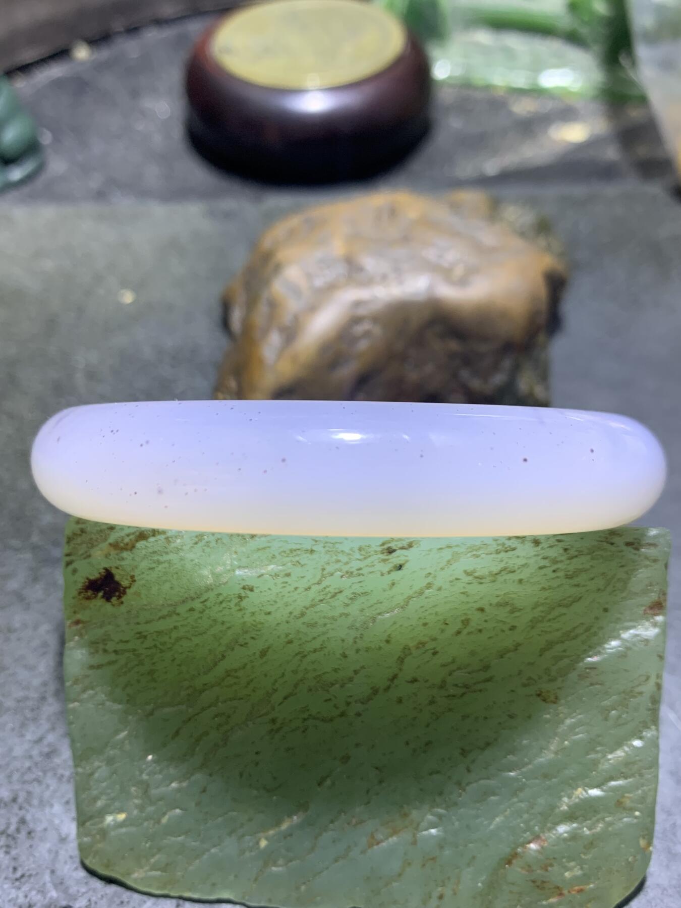 精品水墨纹海洋玉髓手镯一只！