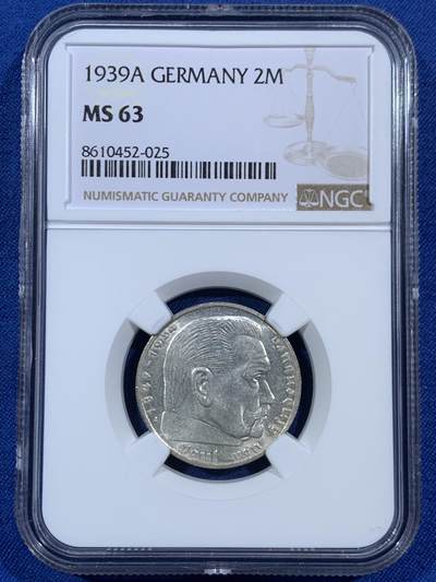 《竞宝斋》第453场 周日，周一 2场连拍 （全场包邮，欢迎送拍） - NGC MS63 德国1939A兴登堡带字二马克银币 63分好状态