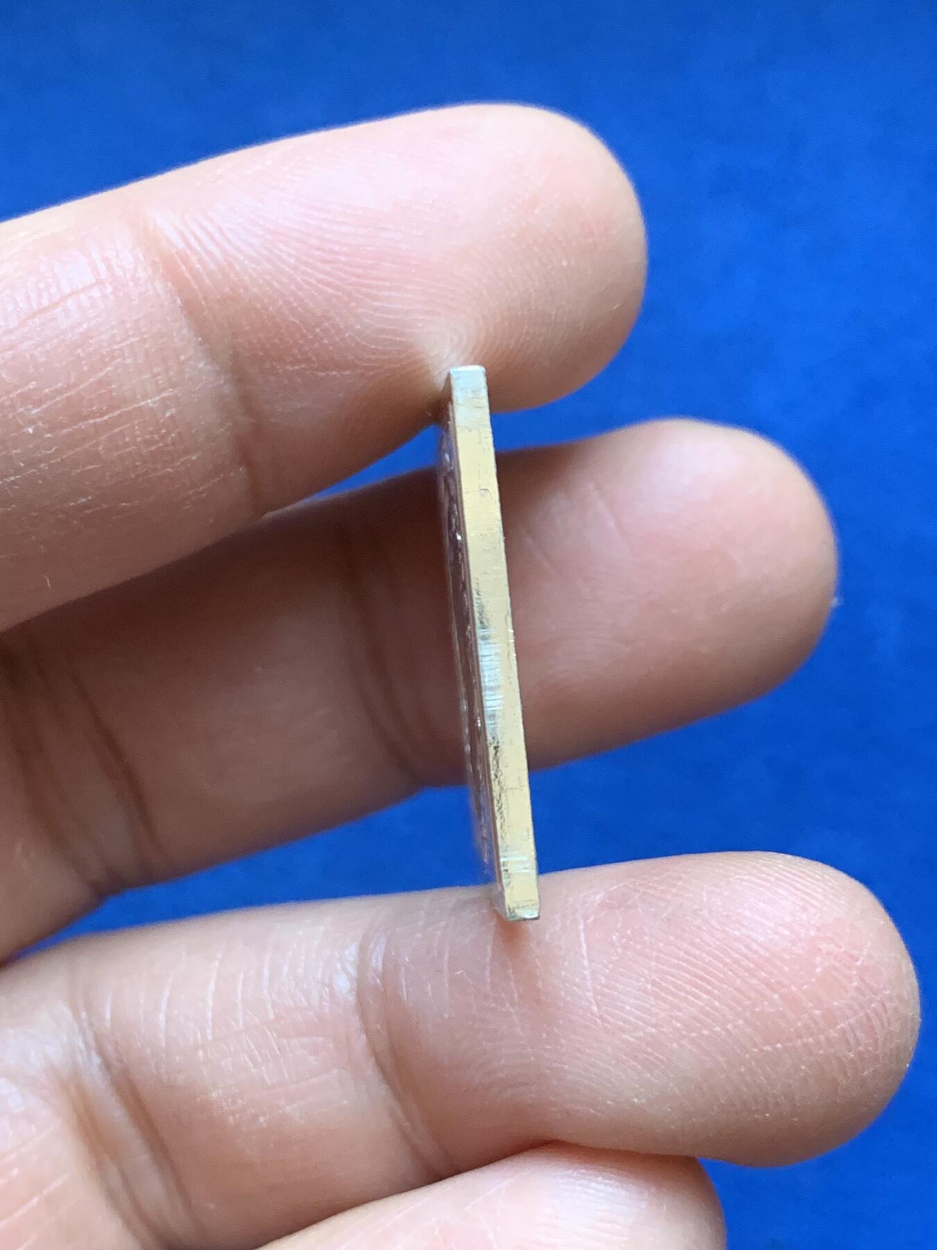 《竞宝斋》第453场 周日，周一 2场连拍 （全场包邮，欢迎送拍） 西班牙1851年猪头妹纯银邮票2雷亚尔方型复古银章 8.5克 925银