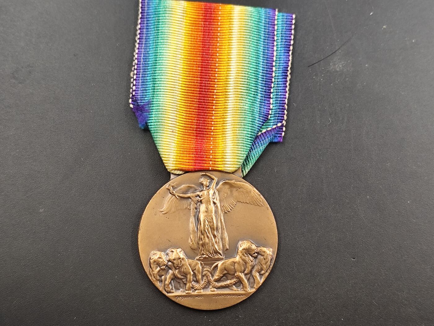 12月28日徽章钱币专场 意大利一战胜利纪念章