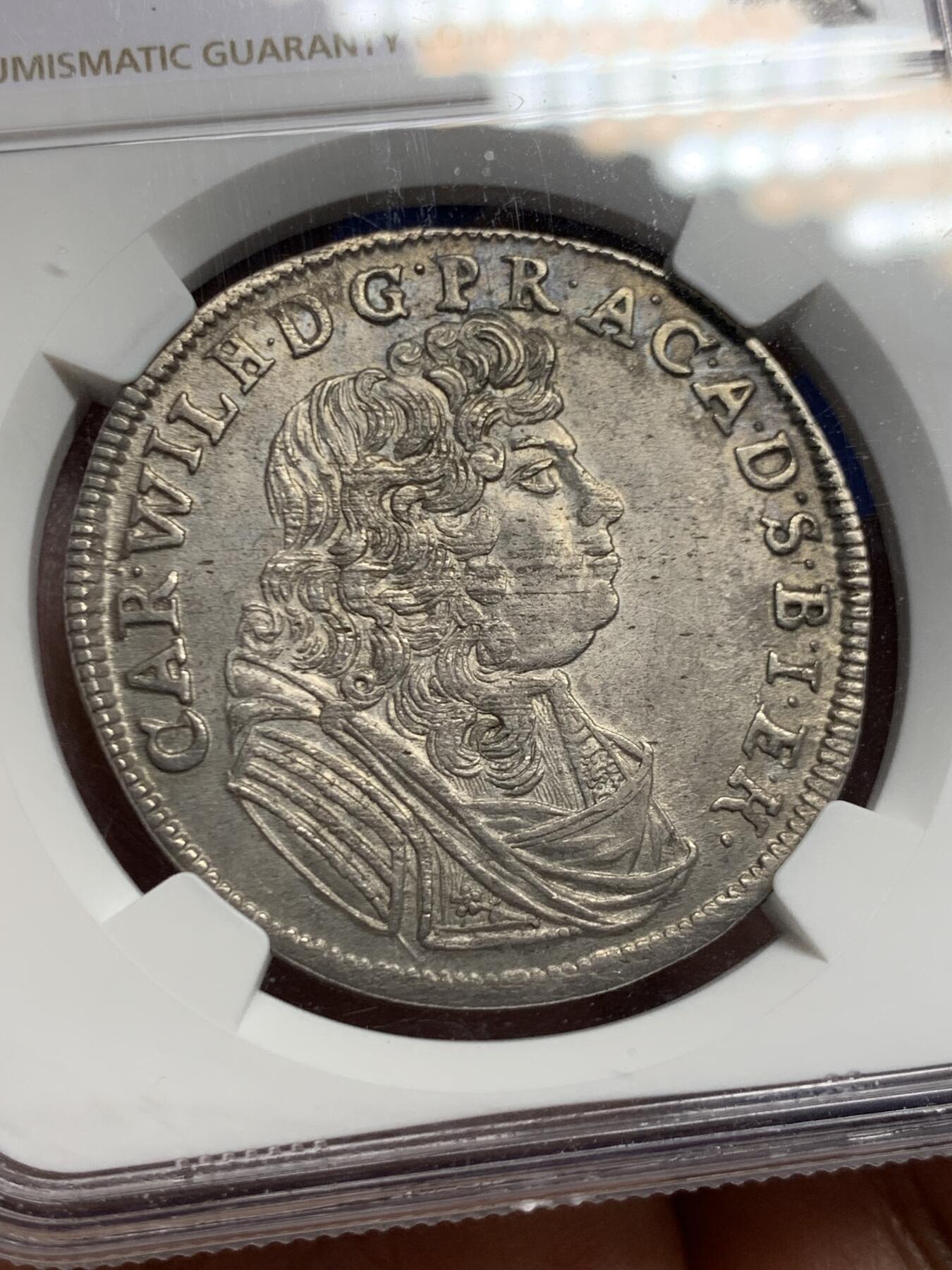 《竞宝斋》第453场 周日，周一 2场连拍 （全场包邮，欢迎送拍） NGC MS62 神圣罗马帝国1679年2/3泰勒大银币 半机制币难得的MS! 安哈尔特-采尔布斯特亲王国(俄女皇叶卡捷琳娜二世的母国) 滚压工艺细节清晰非常不容易  2/3T是流通主力大面值 更大的泰勒是极个别年份才发行的高贵面值