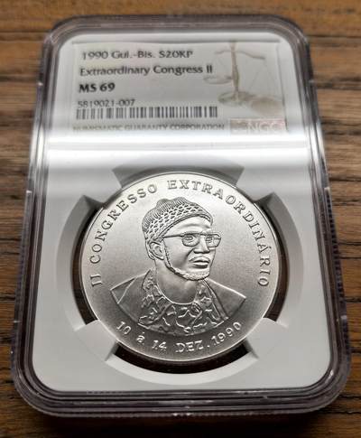 凡希社世界钱币微拍第三百十六期 - 1990几内亚比绍第二届特别国会纪念20000Peso大银NGC-MS69稀见品种！