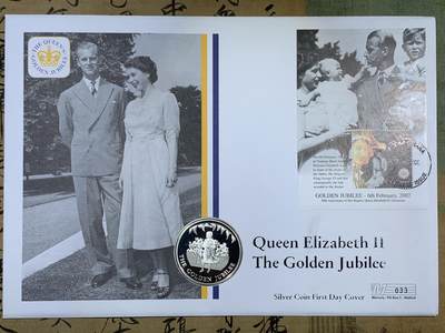 《竞宝斋》第453场 周日，周一 2场连拍 （全场包邮，欢迎送拍） - 英属福兰克群岛 2002年 伊丽莎白二世女王妈妈系列 邮币封 银币本体为92.5%银 28.28克，标准克朗币制式 限定编号:033