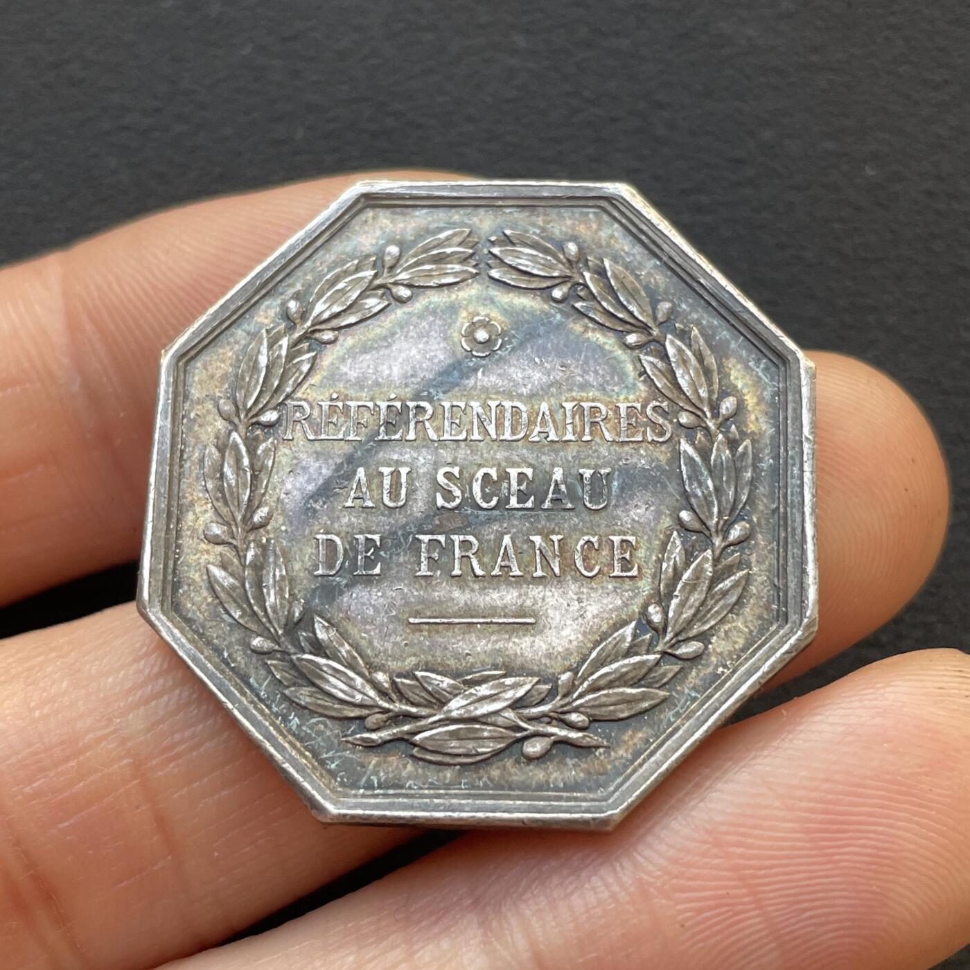 「木头集藏」章牌专场-第65场 法国皇家印章参事八角银章，直径：31.3 mm，15.2 g，边铭：蜜蜂 ARGENT，较少见八角