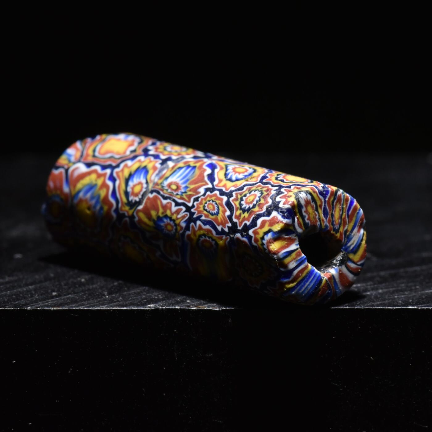 【良泉】第45期【直播场】1月15日晚19.30点开拍！ 208组，西方古代钱币、丝路古珠杂项专场 约1850-1900年【威尼斯穆拉诺岛】大型千朵花贸易珠