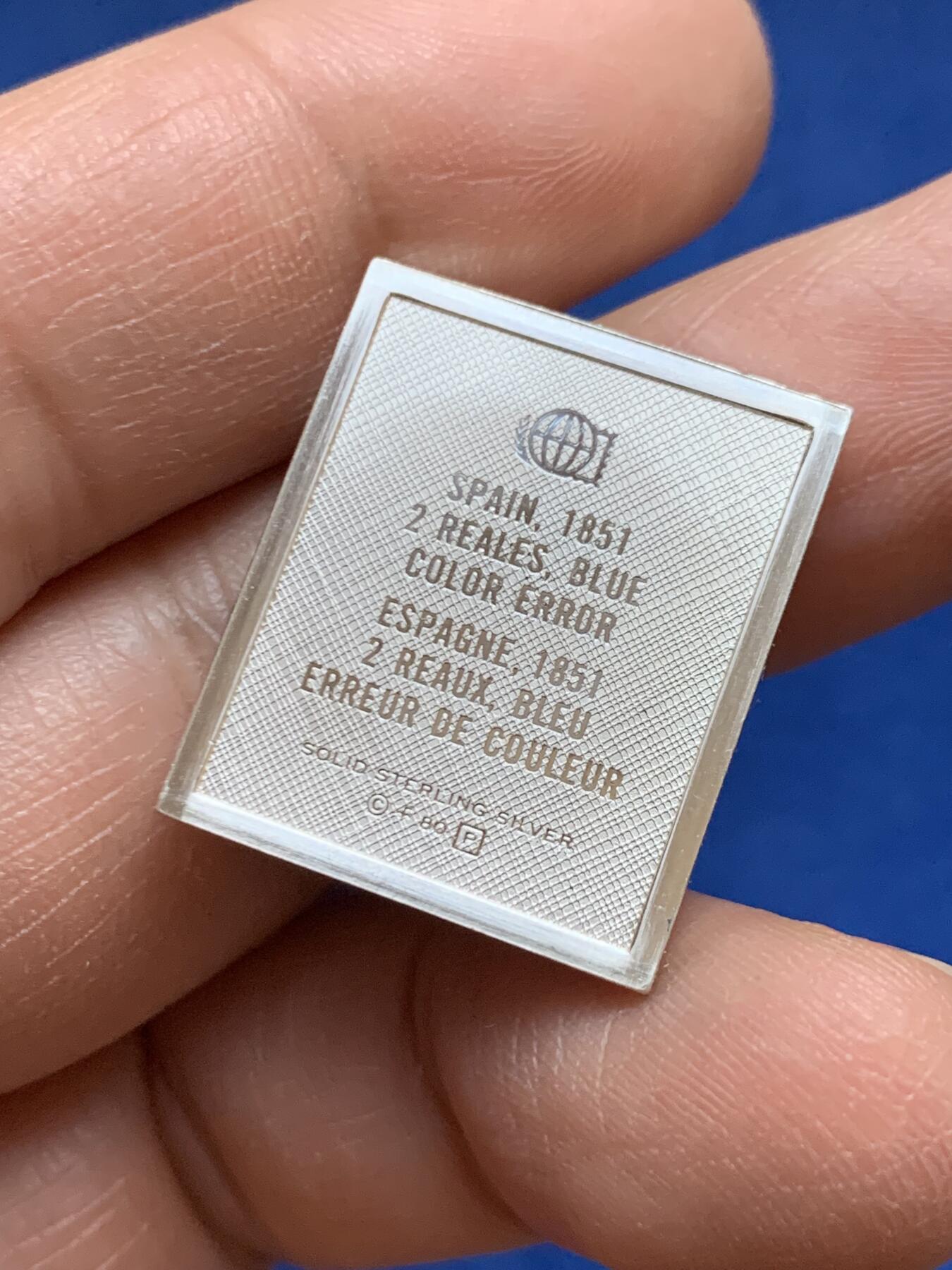 《竞宝斋》第453场 周日，周一 2场连拍 （全场包邮，欢迎送拍） 西班牙1851年猪头妹纯银邮票2雷亚尔方型复古银章 8.5克 925银