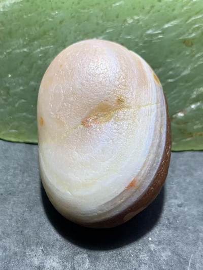 精美川料红白冻料水冲籽南红玛瑙原石一颗， - 精美川料红白冻料水冲籽南红玛瑙原石一颗，