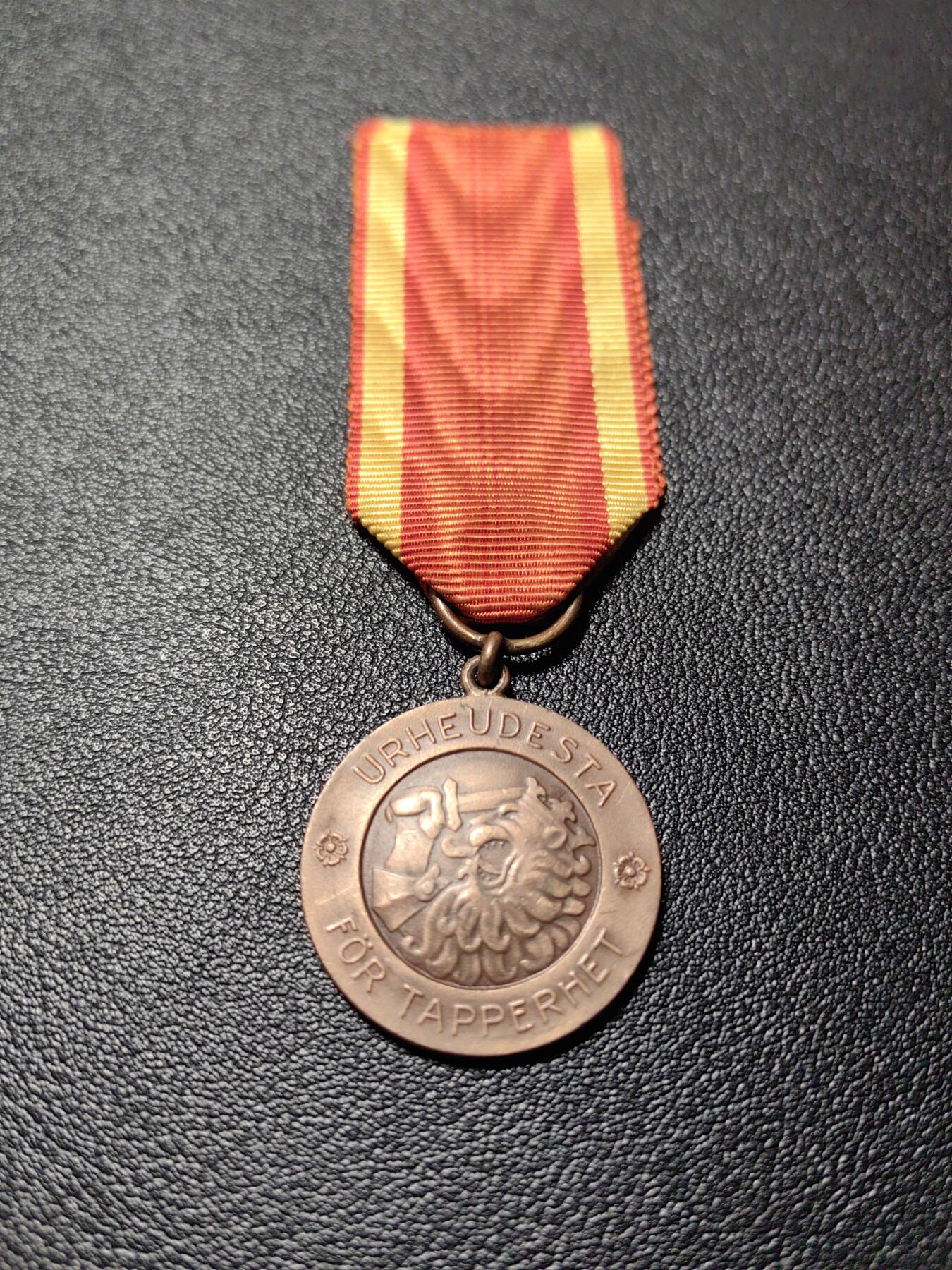 靖甫拍卖新拍第一场 芬兰二级自由奖章 1939版