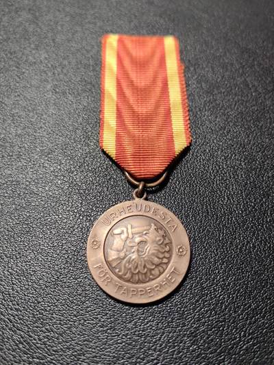 靖甫拍卖新拍第一场 - 芬兰二级自由奖章 1939版