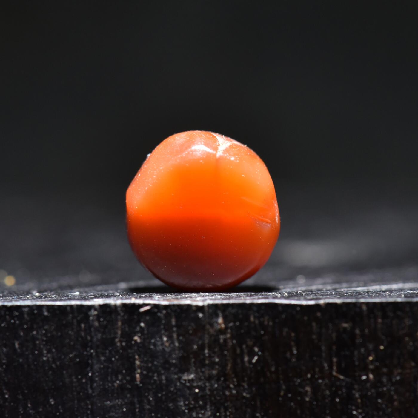 【良泉】第45期【直播场】1月15日晚19.30点开拍！ 208组，西方古代钱币、丝路古珠杂项专场 公元前后【西亚】片状圆形玛瑙珠