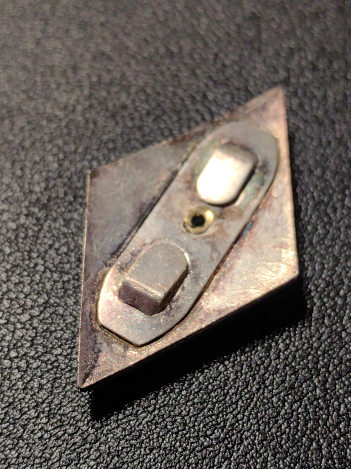 靖甫拍卖新拍第一场 匈牙利兹林依高等军事学院校徽证章