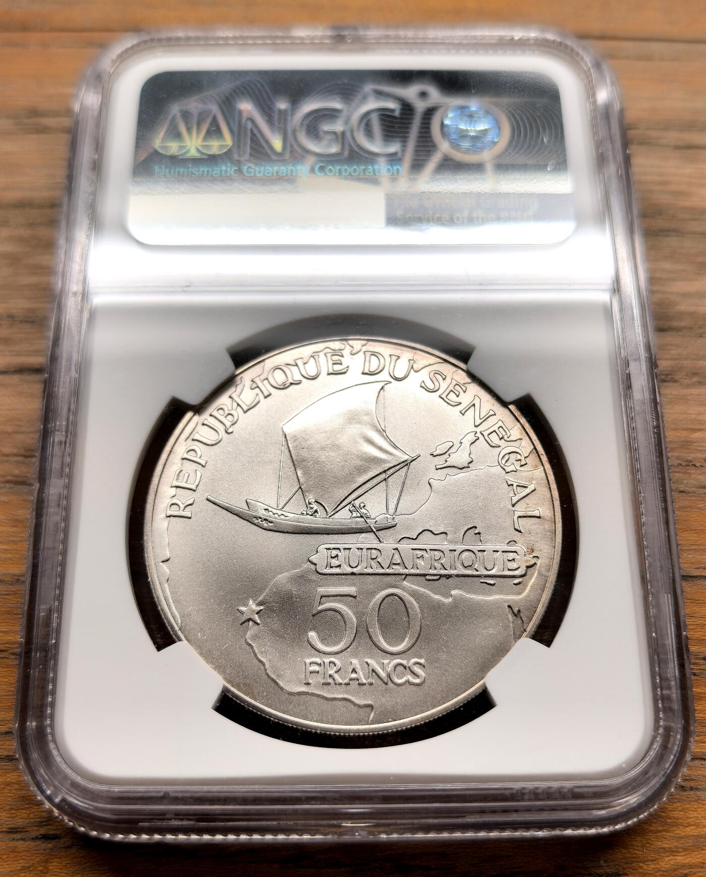 凡希社世界钱币微拍第三百十六期 1975塞内加尔欧非合作50法郎大银NGC-MS69