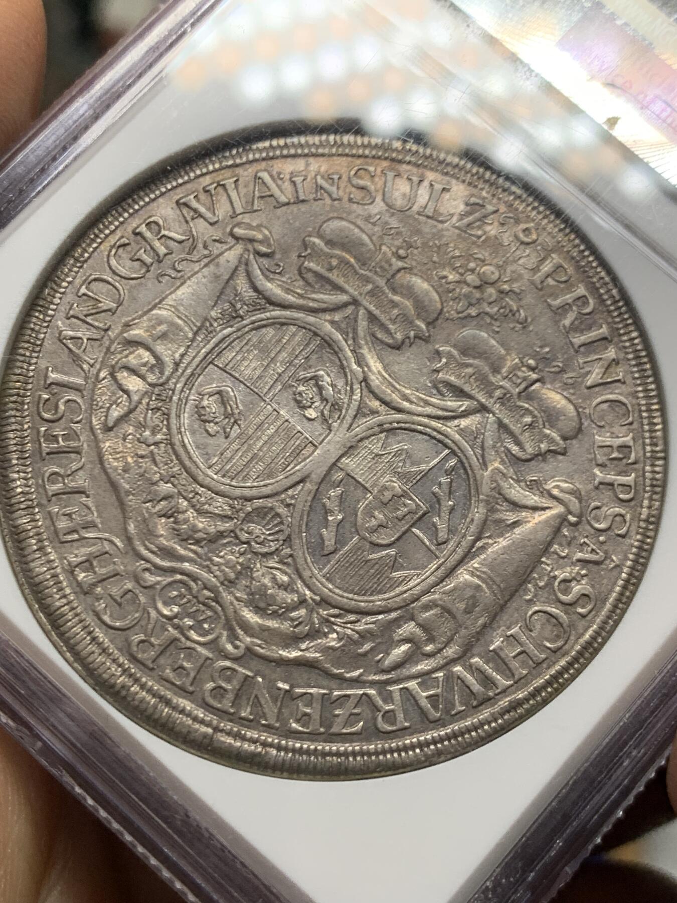 《竞宝斋》第453场 周日，周一 2场连拍 （全场包邮，欢迎送拍） NGC AU53 德国1696施瓦岑贝格  泰勒大银币，费迪南和玛利亚安娜结婚纪念 早期超大规格泰勒 只能美国评级了 非常难得