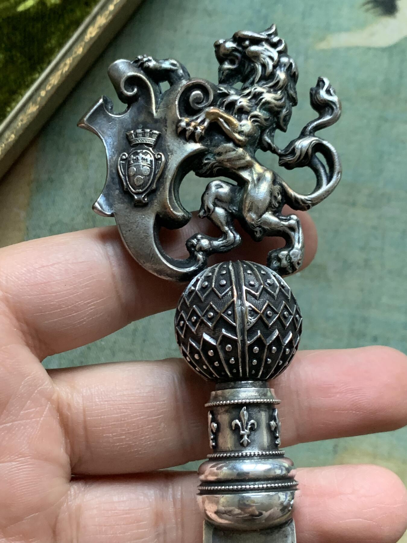 《竞宝斋》第453场 周日，周一 2场连拍 （全场包邮，欢迎送拍）