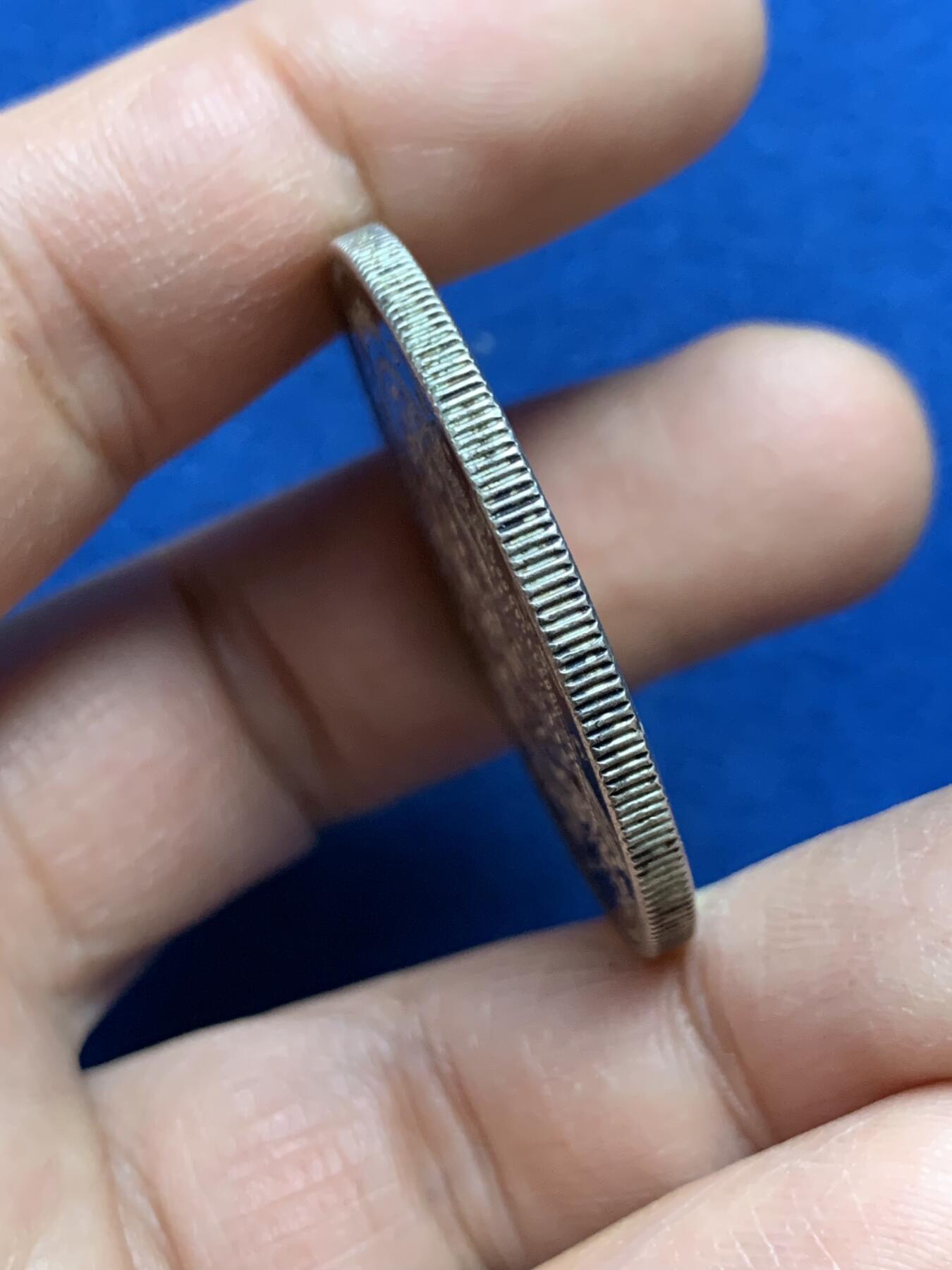 《竞宝斋》第453场 周日，周一 2场连拍 （全场包邮，欢迎送拍） 日本1889年明治二十二年龙洋壹圆银币