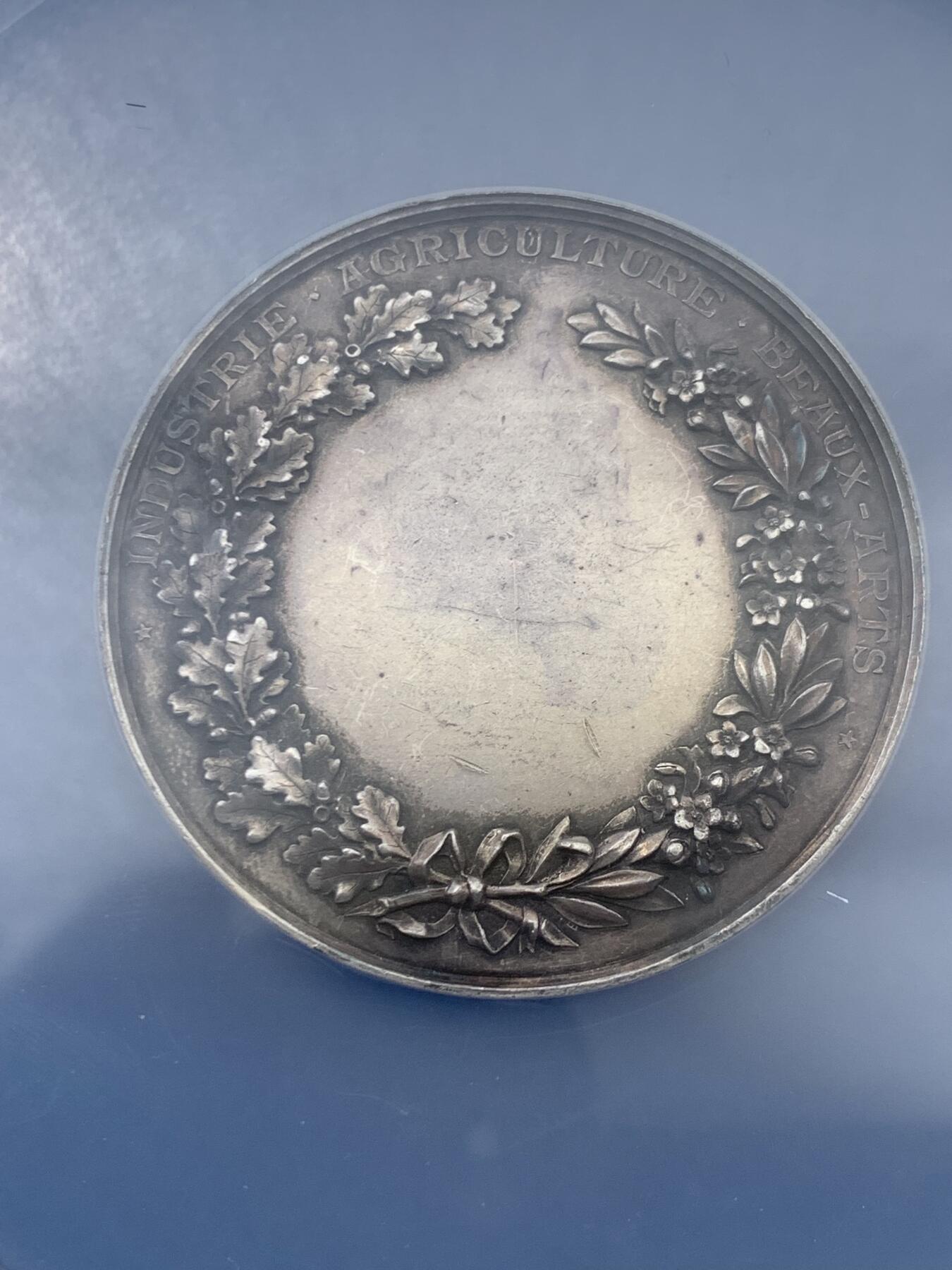 《竞宝斋》第453场 周日，周一 2场连拍 （全场包邮，欢迎送拍） NGC MS61 瑞士 1894年 伊韦尔东 工业博览会大银章 加大加厚盒装