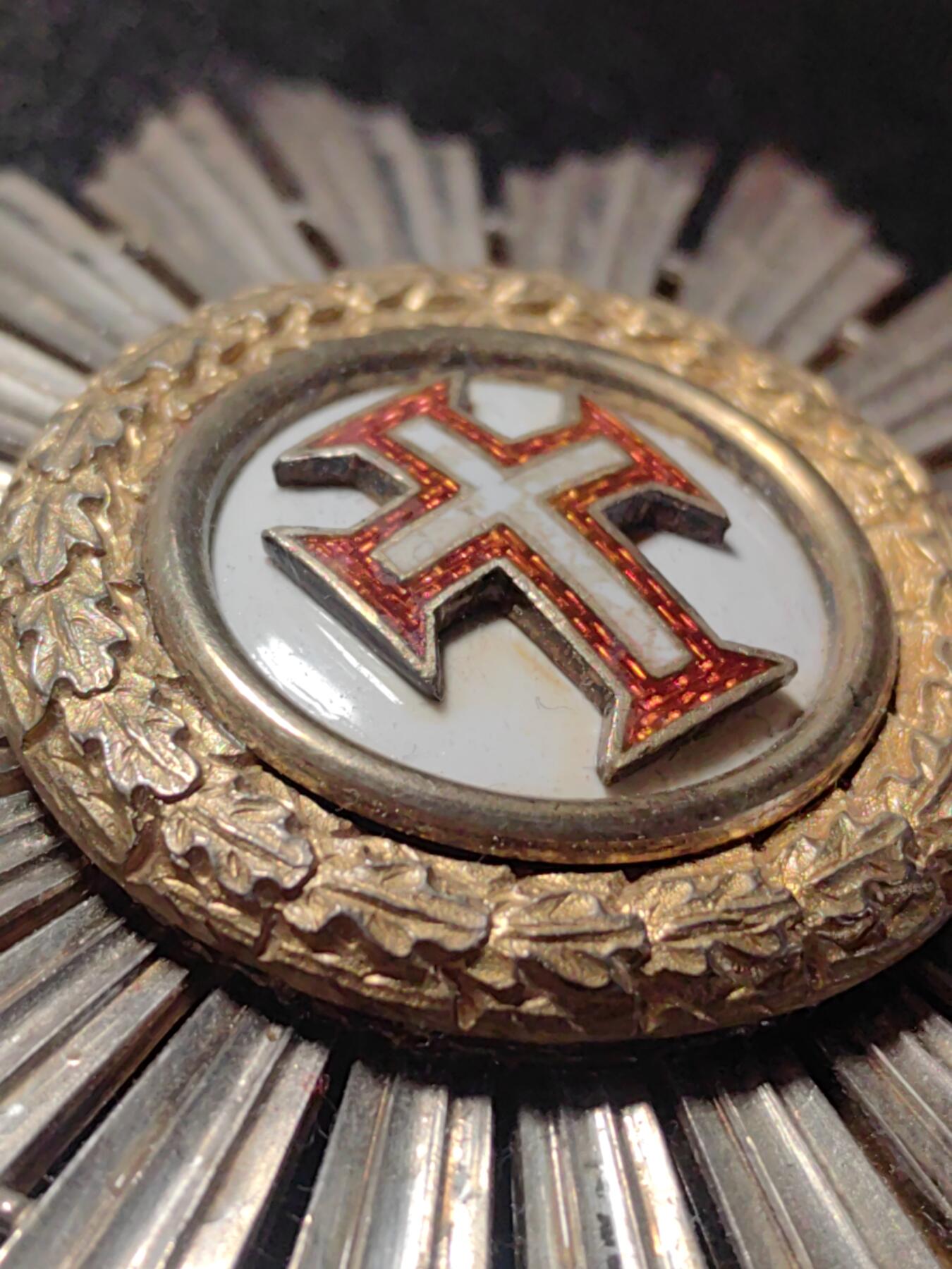 靖甫拍卖新拍第一场 葡萄牙基督军事勋章星芒