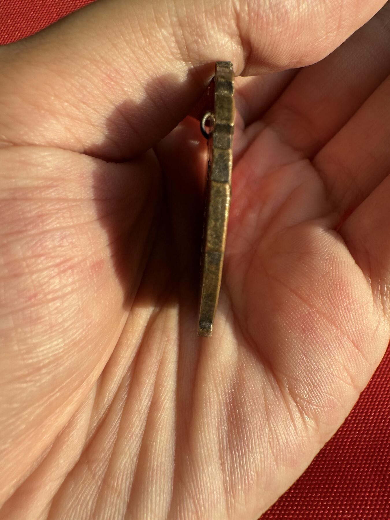 五哥徽章群   30号周二晚上八点4群联拍 铜章