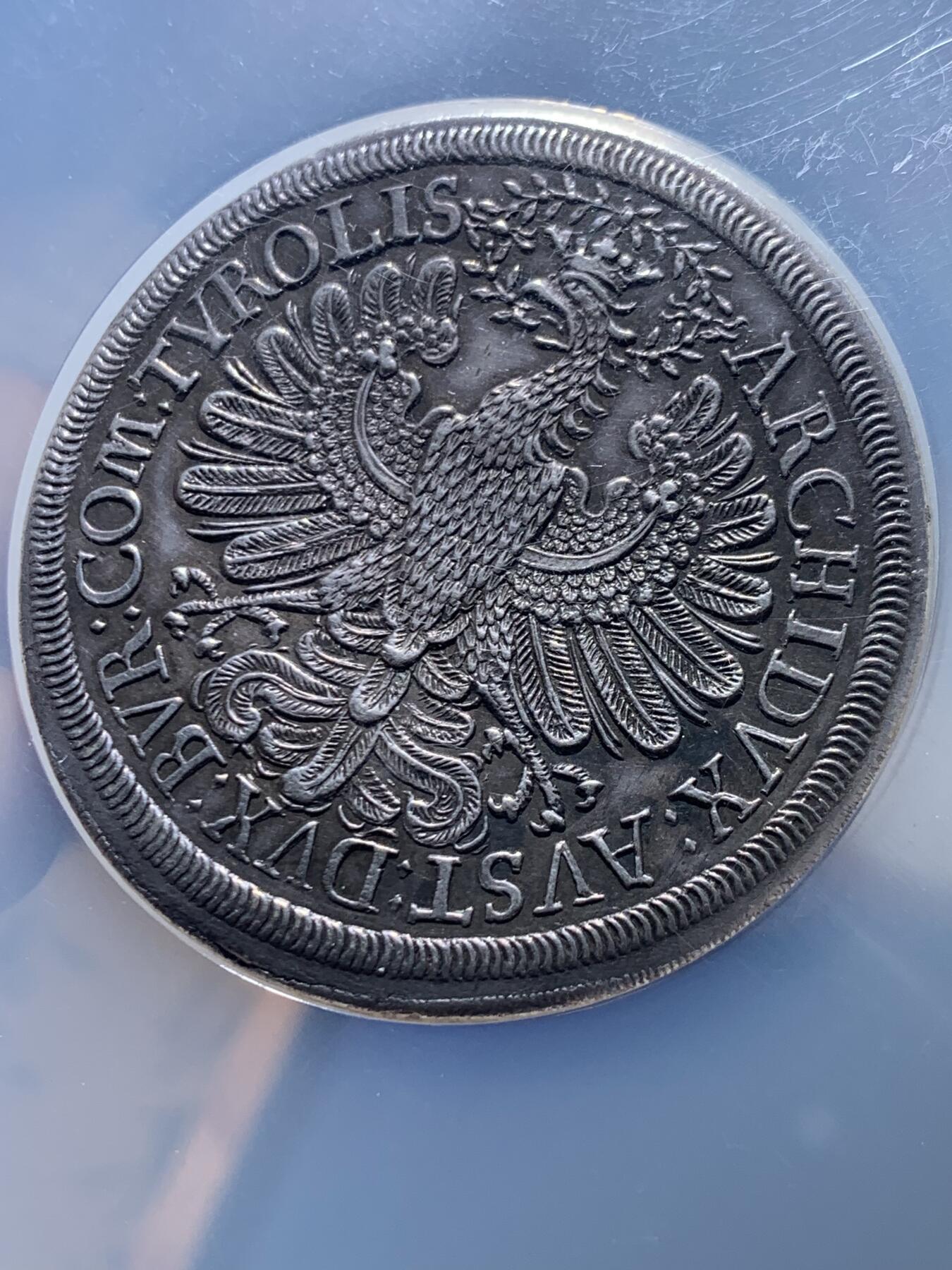 《竞宝斋》第453场 周日，周一 2场连拍 （全场包邮，欢迎送拍） NGC AU58 神圣罗马帝国 1705-11年 蒂罗尔伯国  约瑟夫一世 2泰勒大银币 57.7克的双重手感 大波浪发型 加大盒装 不用换藏的品种