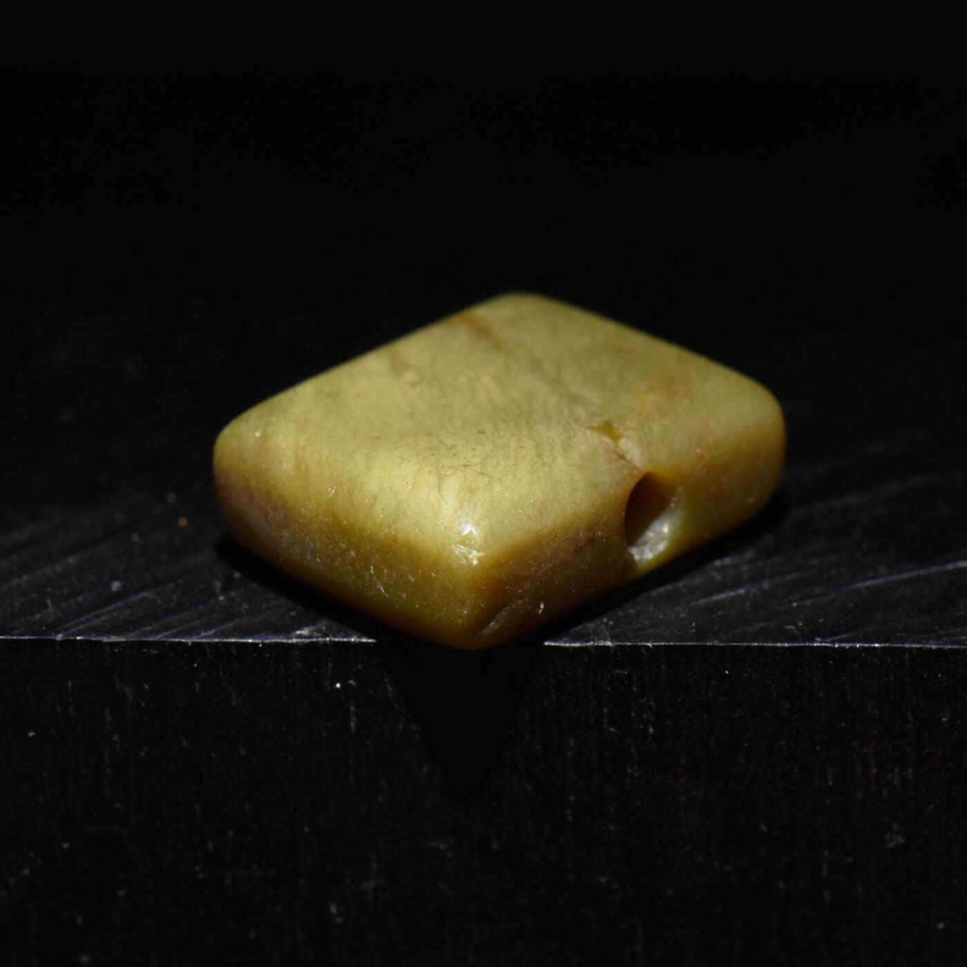 【良泉】第45期【直播场】1月15日晚19.30点开拍！ 208组，西方古代钱币、丝路古珠杂项专场 中世纪【西亚】玉质板珠