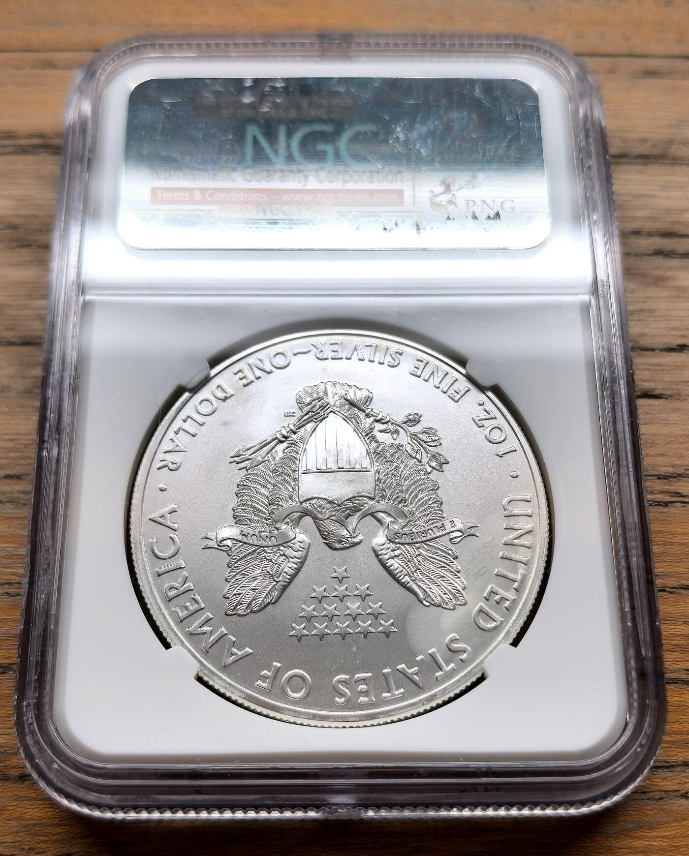 凡希社世界钱币微拍第三百十六期 2011美国女神与飞鹰DOLLAR大银NGC-MS70初铸标。