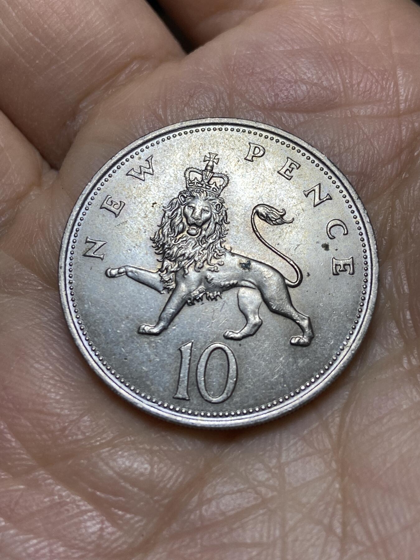 2026年第一场(总第一百七十场）外国好品散币场(免佣金) 英国🇬🇧1968年10新便士(伊丽莎白二世中年花冠，十进制第一版首发年)