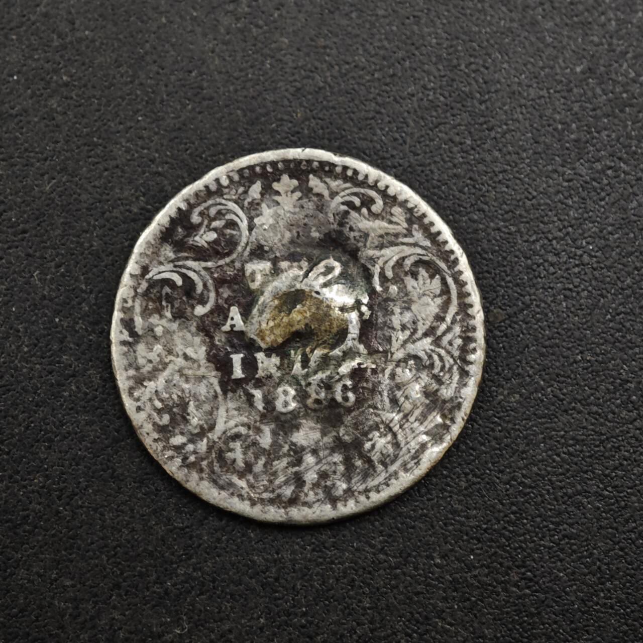 【淘币小摊】实时拍第八百三十七拍   散币银币场   满百包邮可预留二周 每周一统一发货   印度1886年2安娜银币