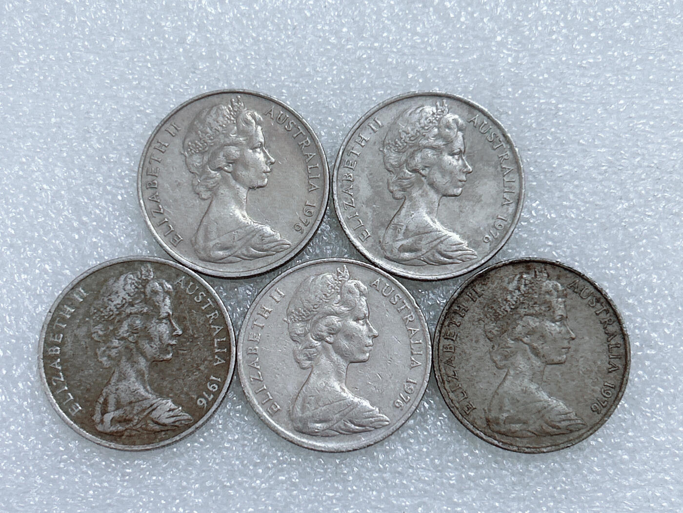 第一海外回流一元起拍收藏 散集专场  第284期 澳大利亚1976年20分硬币 5枚