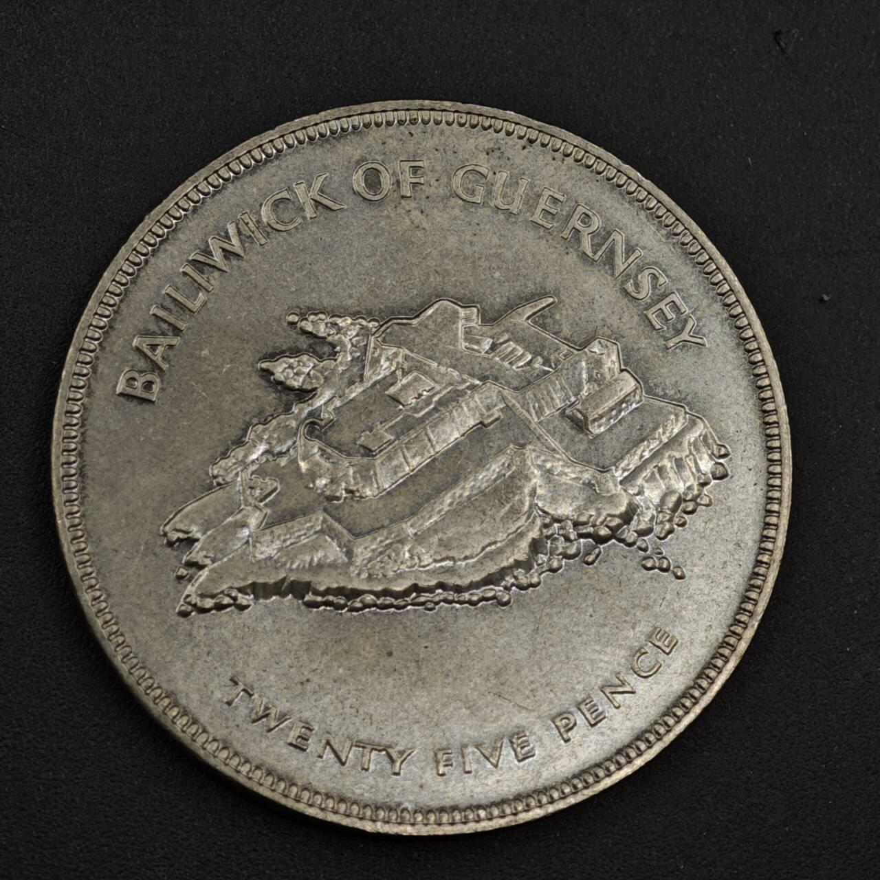 【淘币小摊】实时拍第八百三十七拍   散币银币场   满百包邮可预留二周 每周一统一发货   根西岛1977年女王登基银禧25便士纪念币