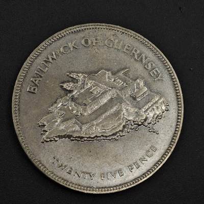 【淘币小摊】实时拍第八百三十七拍   散币银币场   满百包邮可预留二周 每周一统一发货   - 根西岛1977年女王登基银禧25便士纪念币