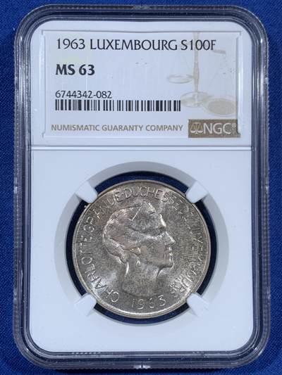 《竞宝斋》第453场 周日，周一 2场连拍 （全场包邮，欢迎送拍） - NGC MS63 卢森堡1963年夏洛特女大公100法郎银币，老包浆，低评