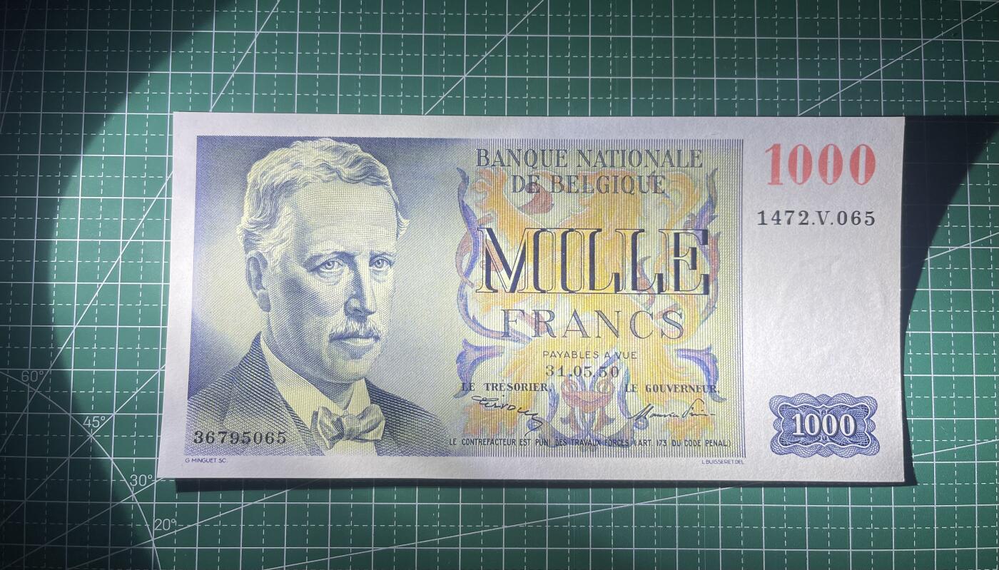 世界靓号纸钞第七十九期 1950年比利时1000法郎 经典大船长 法属风 品相如图 UNC