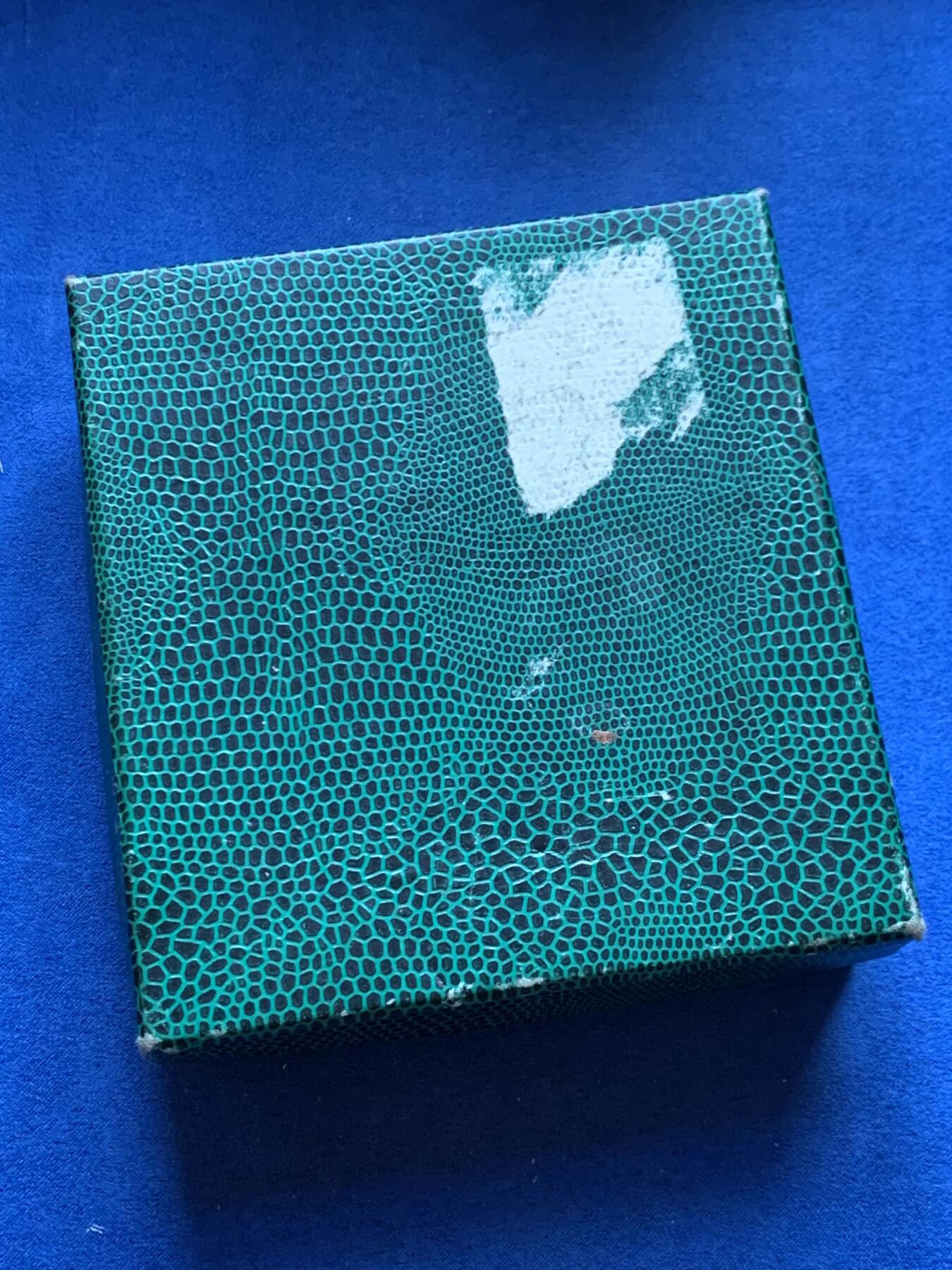 《竞宝斋》第453场 周日，周一 2场连拍 （全场包邮，欢迎送拍） 法国拿破仑罗马王洗礼大铜章，少见超大尺寸版本，直径113mm，重量644.4g，带盒子，细节见图