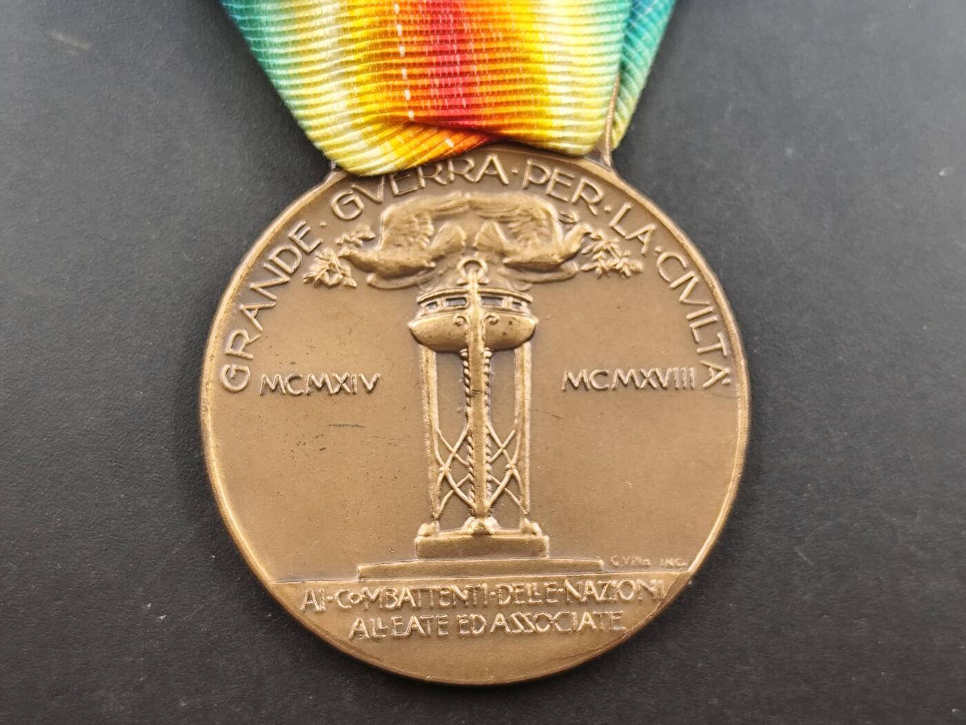 12月28日徽章钱币专场 意大利一战胜利纪念章