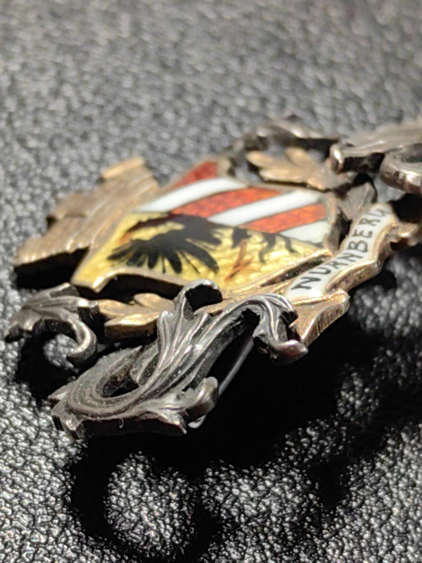 靖甫拍卖新拍第一场 德国纽伦堡徽章 银质珐琅早期工艺