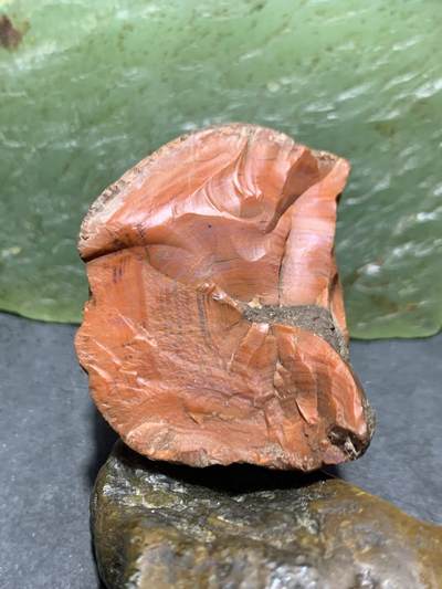 精美开窗料铁皮南红玛瑙原石一颗， - 精美开窗料铁皮南红玛瑙原石一颗，