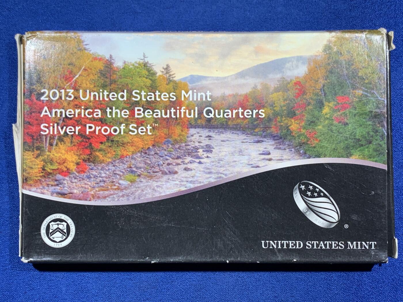 《竞宝斋》第453场 周日，周一 2场连拍 （全场包邮，欢迎送拍） 美国2013年国家公园系列25美分5枚精制银币套 带盒证 6.25克X5枚 900银