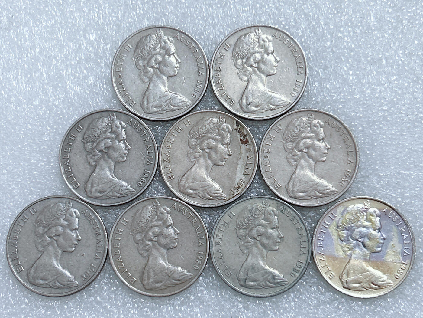 第一海外回流一元起拍收藏 散集专场  第284期 澳大利亚1980年20分硬币 9枚