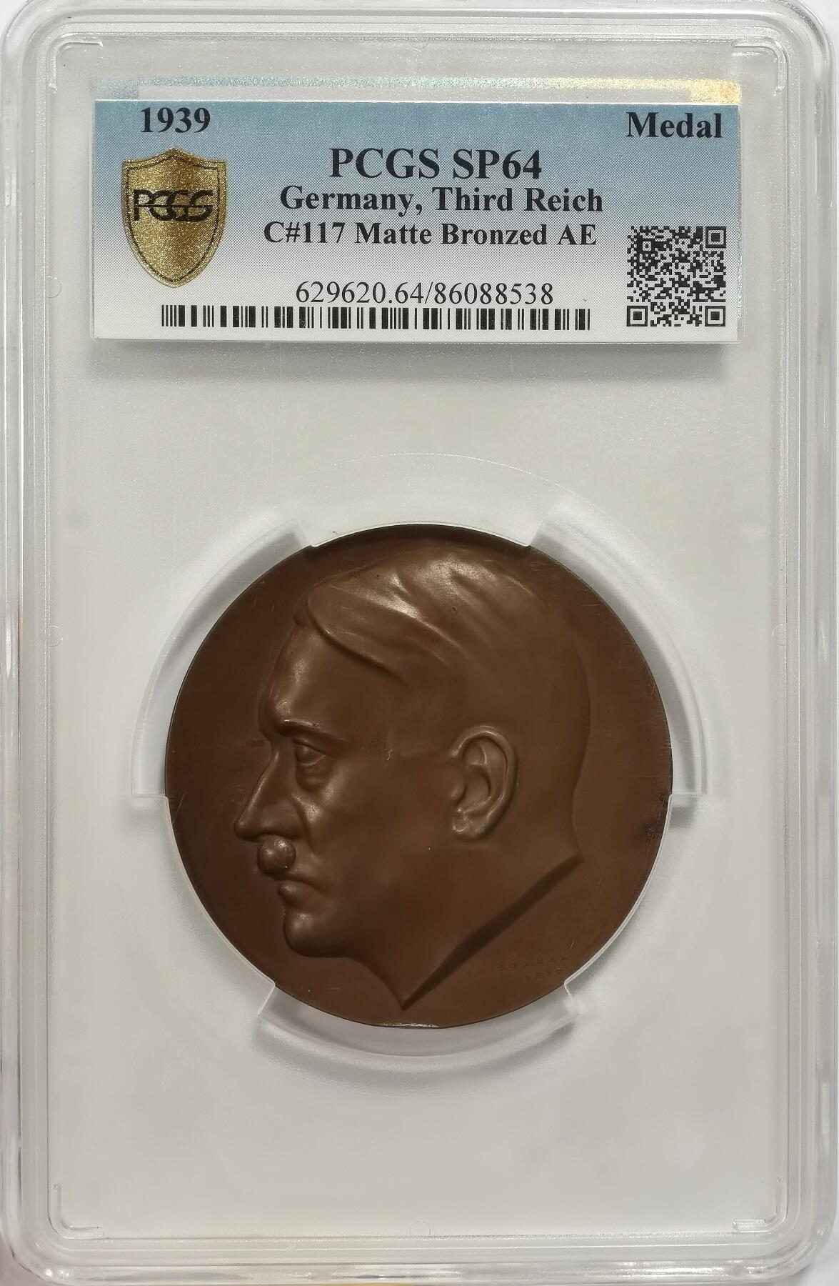 博洋堂“岁启嘉年”2026新年精品大拍专场暨第155期（全场包邮） PCGS SP64 德国第三帝国1939年元首50岁生日纪念大铜章 60mm 背面：元首出生地布劳瑙的市徽（德语：Braunau am Inn）右侧为标志，铭文大意“50年前，1889年4月20日，我们的领袖，大德意志帝国的缔造者，阿道夫诞生了！