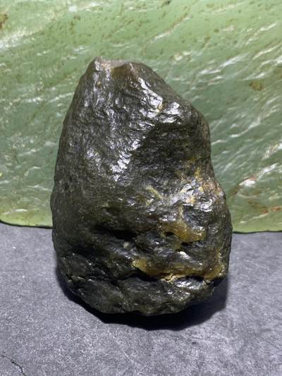 新疆戈壁风化纹糖青料和田玉原石一颗， - 新疆戈壁风化纹糖青料和田玉原石一颗，