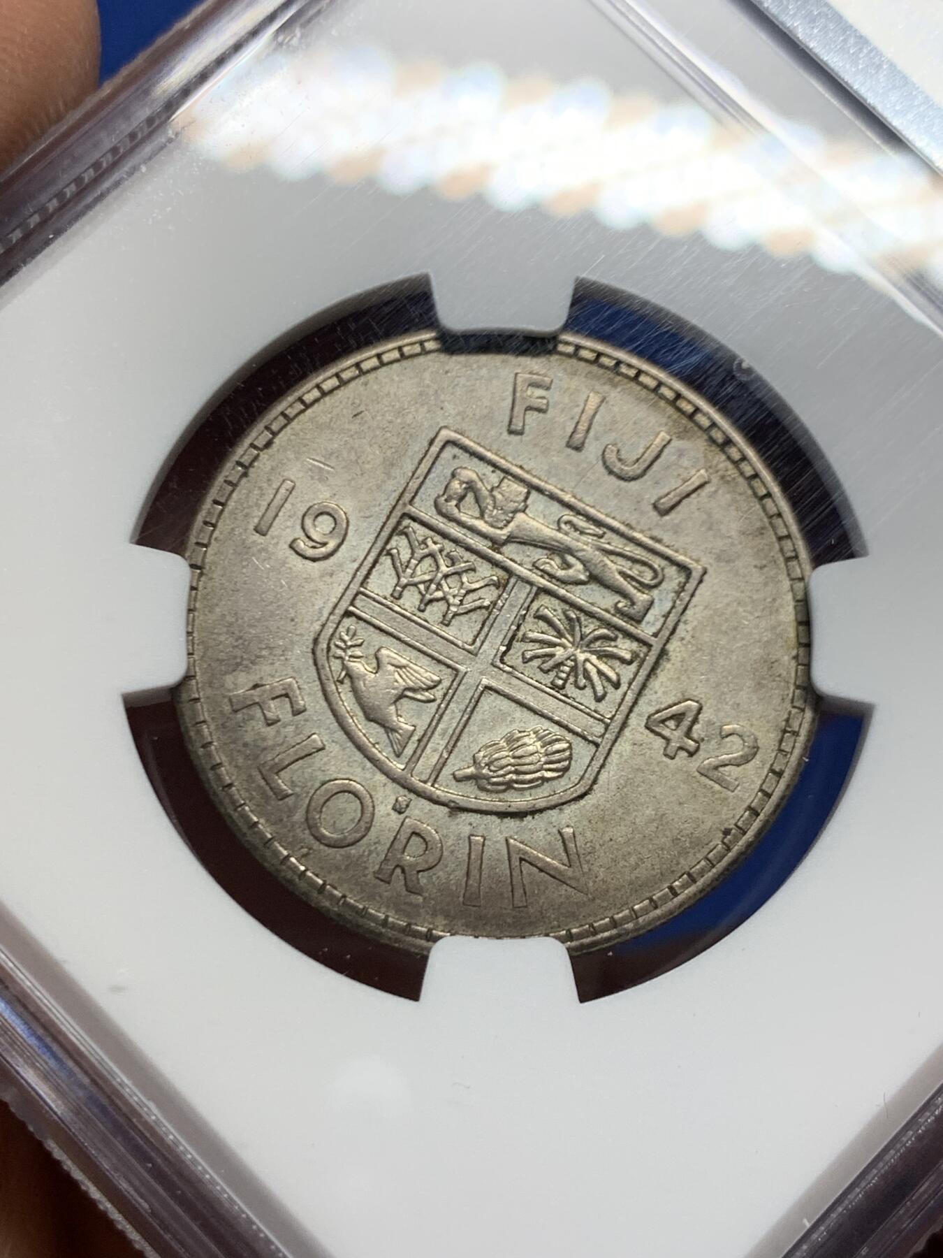 《竞宝斋》第453场 周日，周一 2场连拍 （全场包邮，欢迎送拍） NGC AUD 斐济1942年乔治六世1弗洛林银币