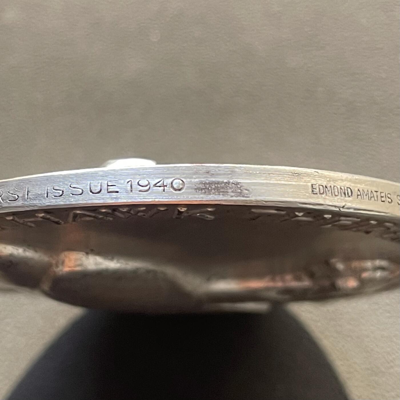 「木头集藏」章牌专场-第65场 1940年美国奖章协会《伊索寓言》大铜章，直径：73mm，230.8g，一面刻画伊索寓言《鸽子选鹰为王》，另一面《狗和影子》，少见铜章。