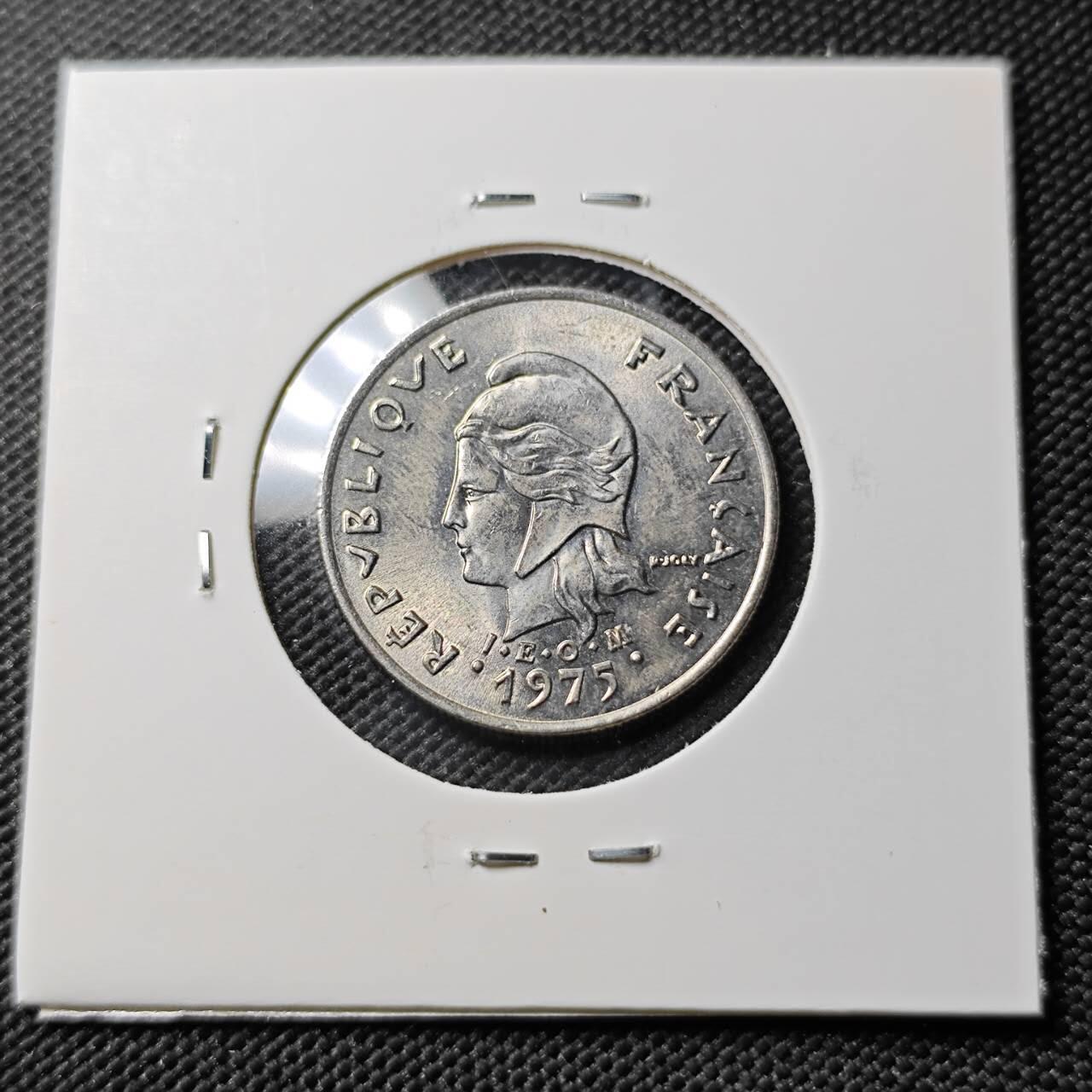 KK钱币收藏小铺 《套币 好品/批量散币专场》  2月预留时间 周末发货  1975法属赫布里底10法郎 好品